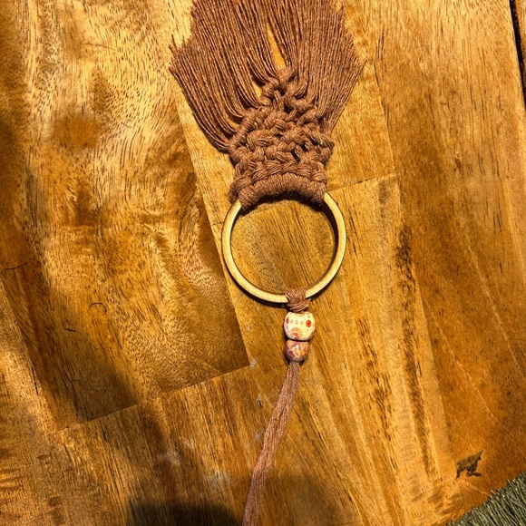 Macrame essential oil air diffuser - Picture 2 of 2